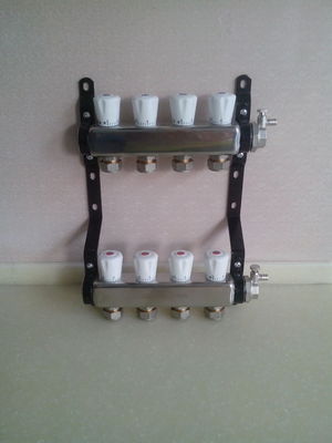 四路分水器 地板采暖的關(guān)鍵組件與選購(gòu)指南